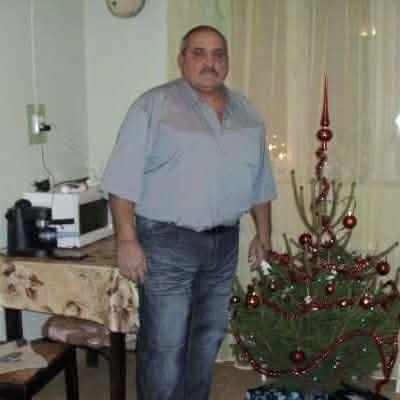 László, társkereső Szarvas