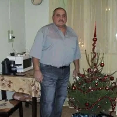 László, Szarvas