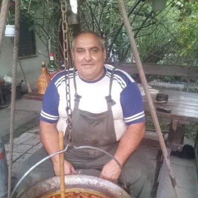 László