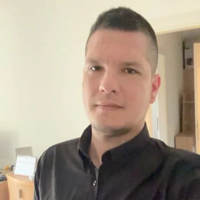 Tamás