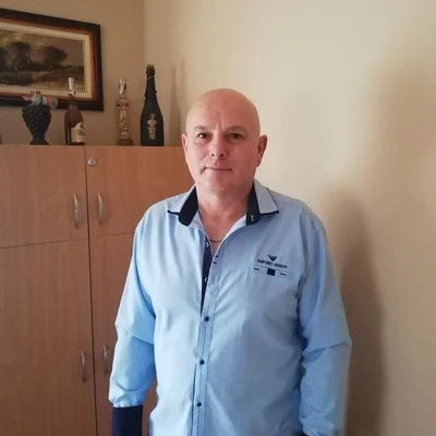 István