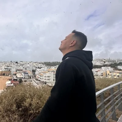 Róbert