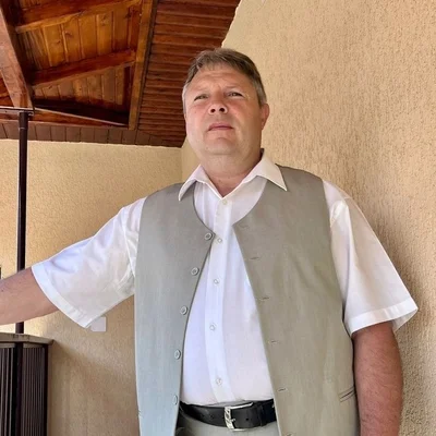 István