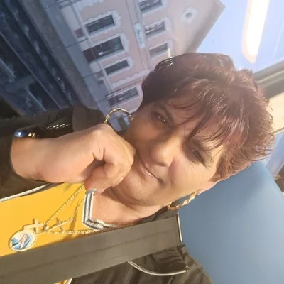 Zsuzsa, Budapest