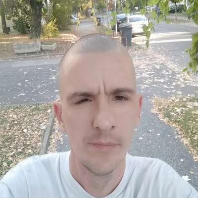 András
