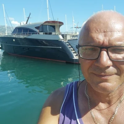 Róbert, Szabadka