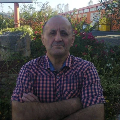 József