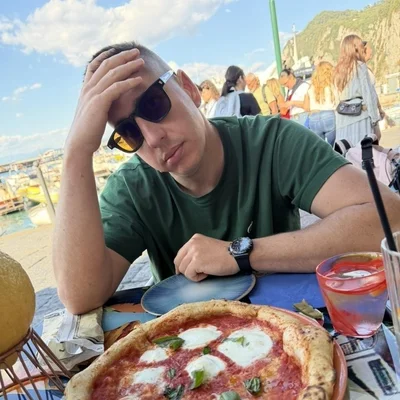 Tamás