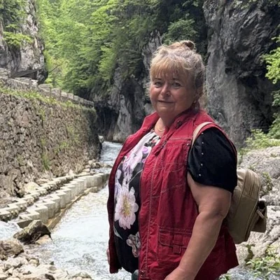Gyöngyi