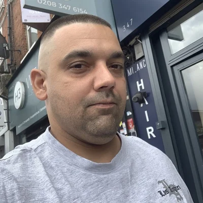 Janos, London