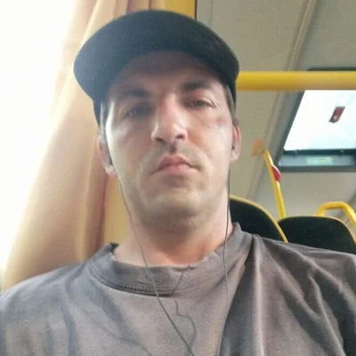 János