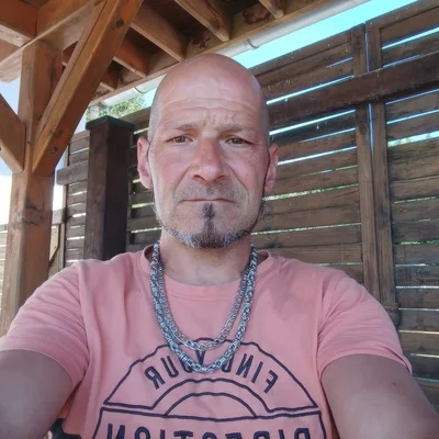 József