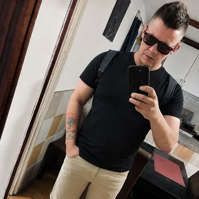 Ákos