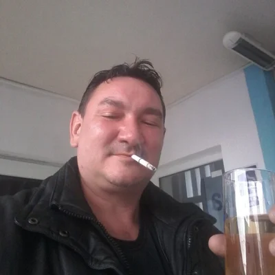 János