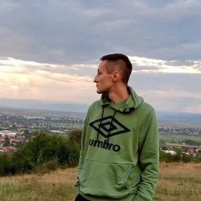 Levi, Sepsiszentgyörgy