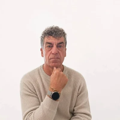 Péter