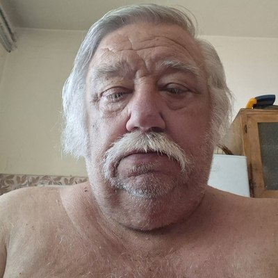 András, társkereső Csorna