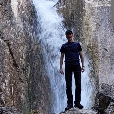 Öcsi