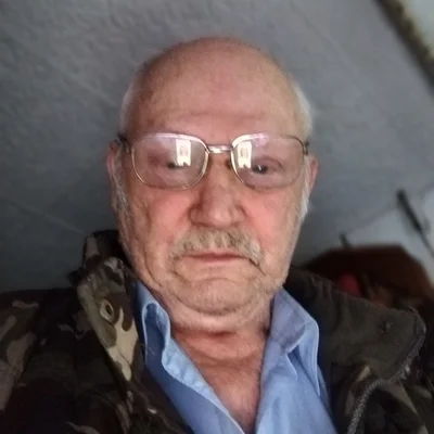 János