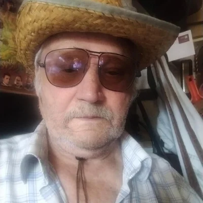 János, Békéscsaba