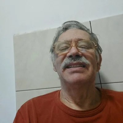 János
