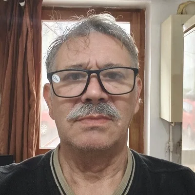 János, Sepsiszentgyörgy