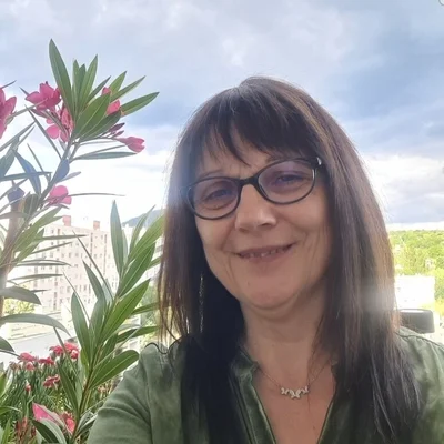 Tünde, Eger