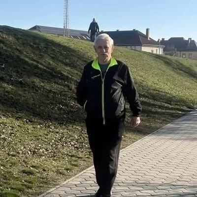 István