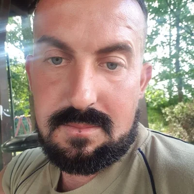 Tamás, Párkány