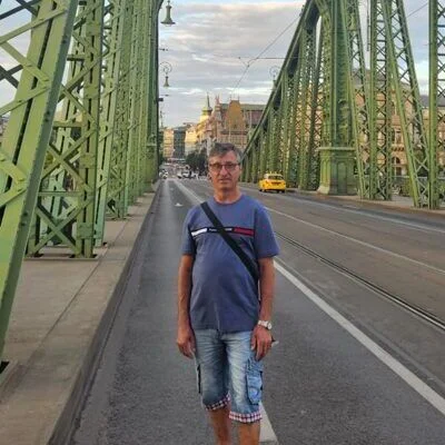 Csaba, Budapest