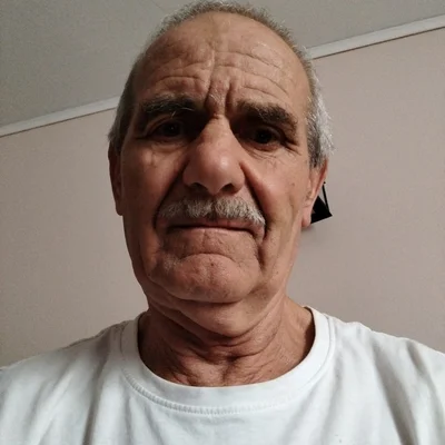 Öcsi