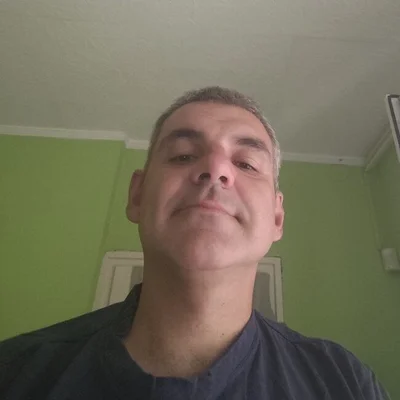 László