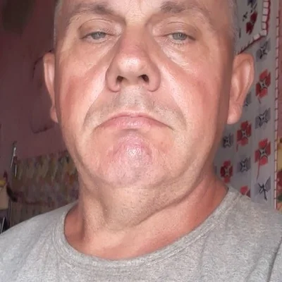 Tibor, Sárközújlak