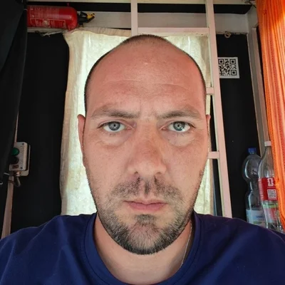 István, Budapest
