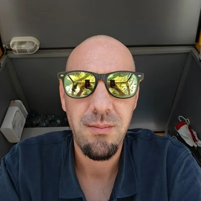 István