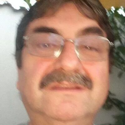 György
