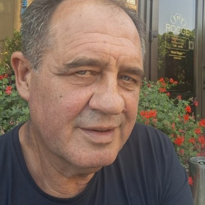 Janos, társkereső Versec