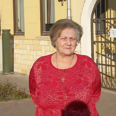 Dora, társkereső Mezőzombor