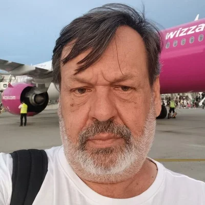 István, Budapest