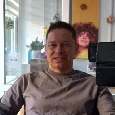 József
