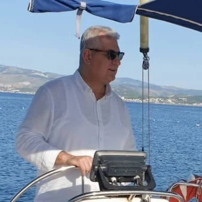 János