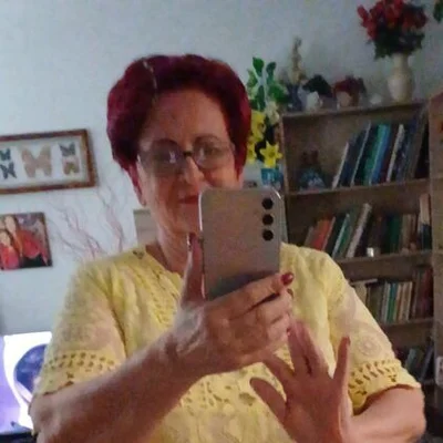 Éva