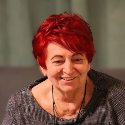 Éva