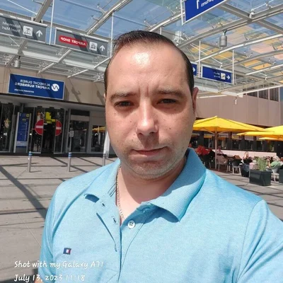István