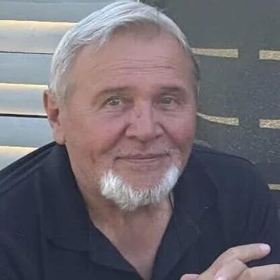 János