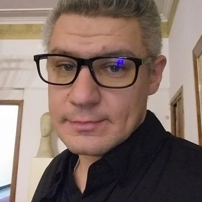 László