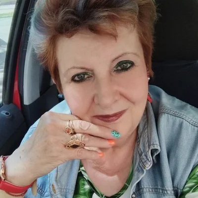 Éva