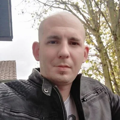 Zoltán, Bossány