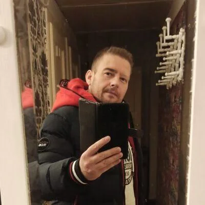 Tom