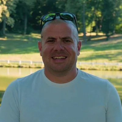 Péter